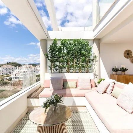 アパート Modern With Pool Near Banus マルベーリャ